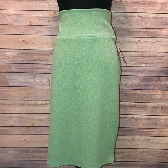 Lularoe Cassie 2xl NWTS